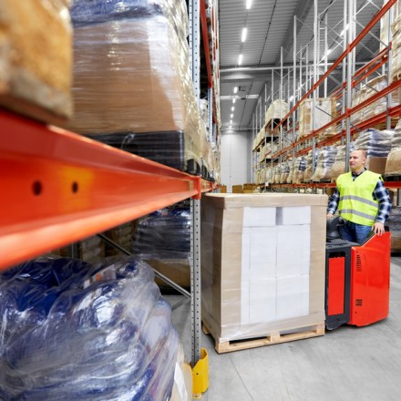  - logistiek magazijn